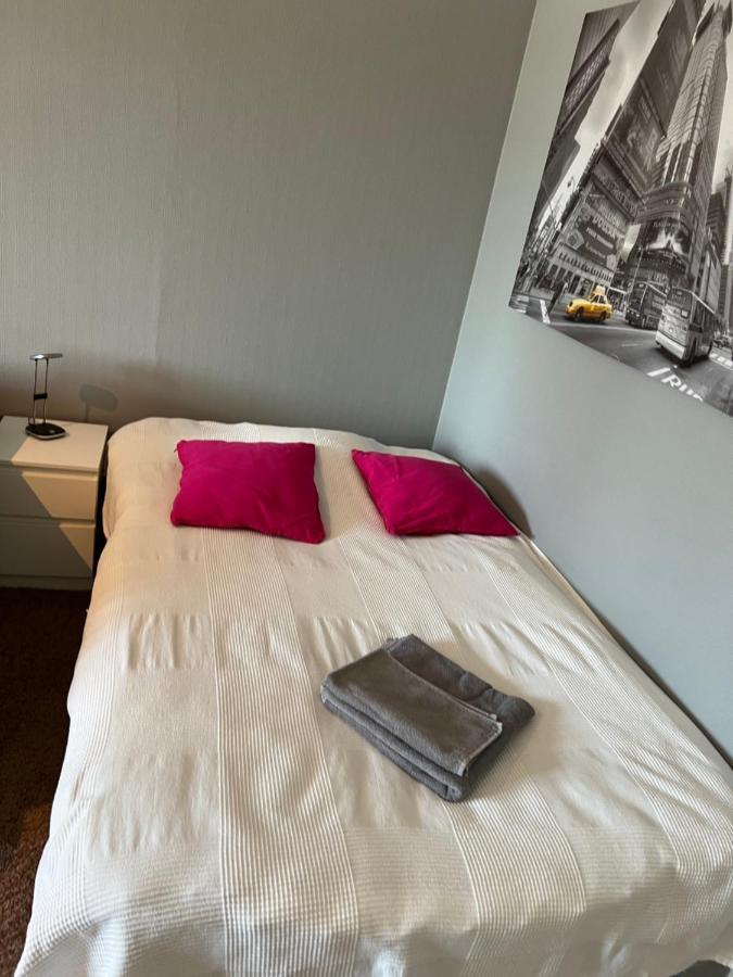 Kemi City L Near Snowcastle, 2 Rooms, Kitchen, Glazed Balcony, Free Parking On Street Eksteriør bilde