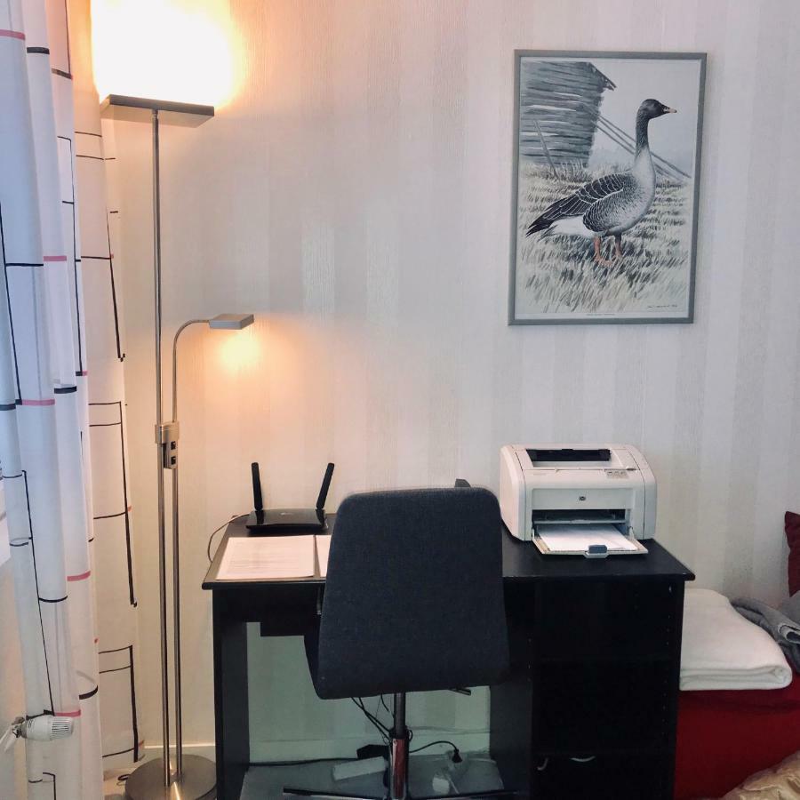 Kemi City L Near Snowcastle, 2 Rooms, Kitchen, Glazed Balcony, Free Parking On Street Eksteriør bilde